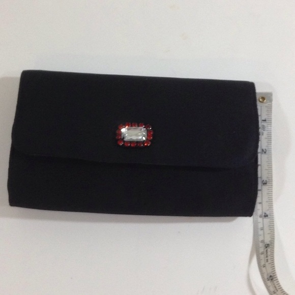 Black satin cross body purse - Picture 4 of 7